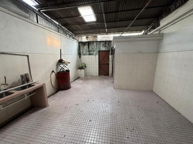 Shop for Sale in Ayer Itam (Penang) - Max Ng - Interior - PropertyGuru.com.my