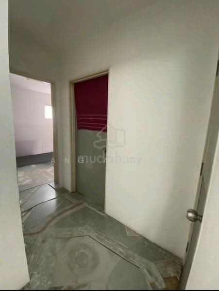 Rumah Flat untuk Dijual di Pangsapuri Seroja - Ang Agnes - Interior - PropertyGuru.com.my
