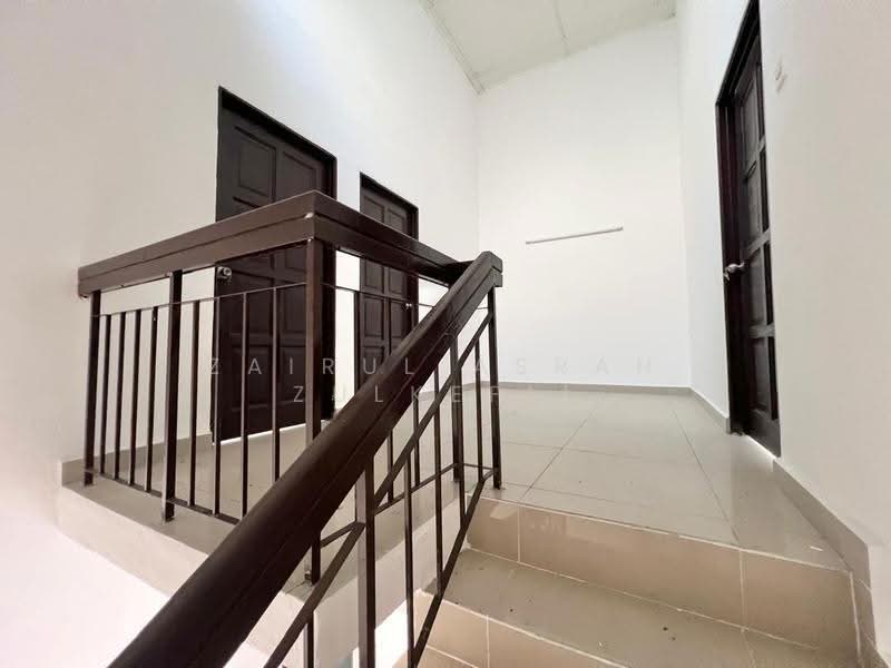 2-storey Terraced House for Sale in Banting (Selangor) - Zairul Asrah Zulkefli - Interior - PropertyGuru.com.my
