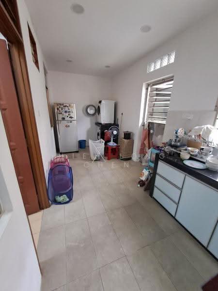 Rumah Teres 2-Tingkat untuk Dijual di Taman Nusa Indah (Iskandar Puteri (Nusajaya)) - Shieh Long Chen - Kitchen - PropertyGuru.com.my