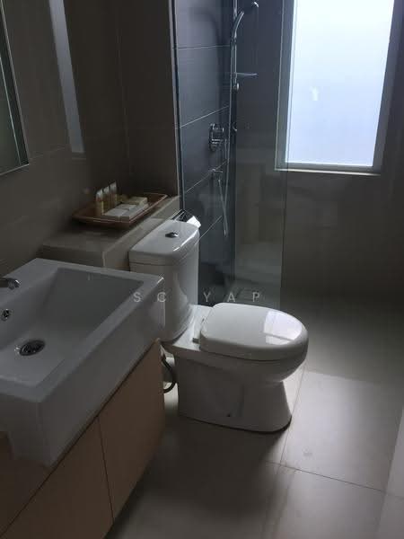 Kediaman Servis untuk Dijual di Desa Green - SC Yap - Bathroom - PropertyGuru.com.my
