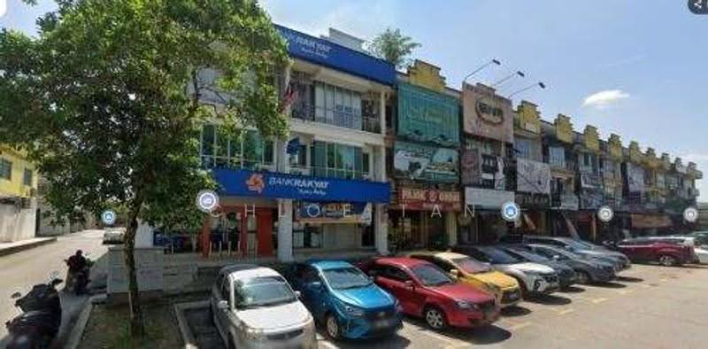 Pejabat untuk Dijual di Shah Alam (Selangor) - Chloe Tan - Exterior - PropertyGuru.com.my