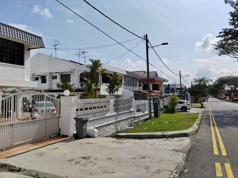 Shop / Office untuk Disewa di Johor Bahru (Johor) - Ke Xin Chan - Exterior - PropertyGuru.com.my