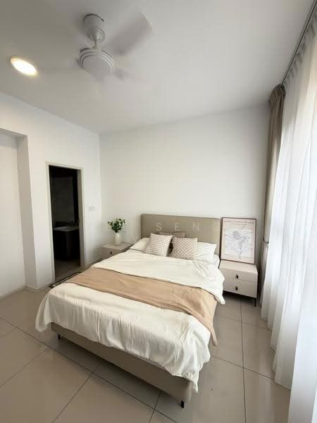 Kediaman Servis untuk Disewa di Residensi Estetik 8 (Est8) - Yee Seng Yeo - Bedroom - PropertyGuru.com.my