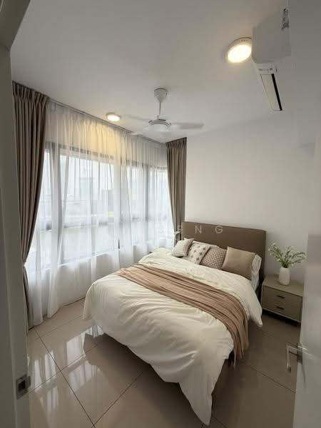 Kediaman Servis untuk Disewa di Residensi Estetik 8 (Est8) - Yee Seng Yeo - Bedroom - PropertyGuru.com.my