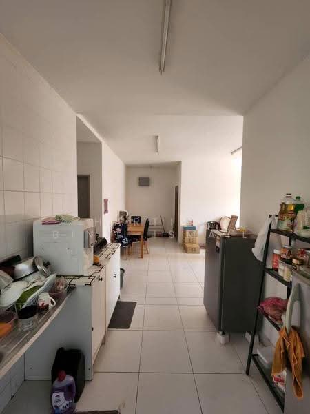 Rumah Bandar untuk Dijual di Bandar Botanic (Klang) - Hartini Binti Ismail - Kitchen - PropertyGuru.com.my