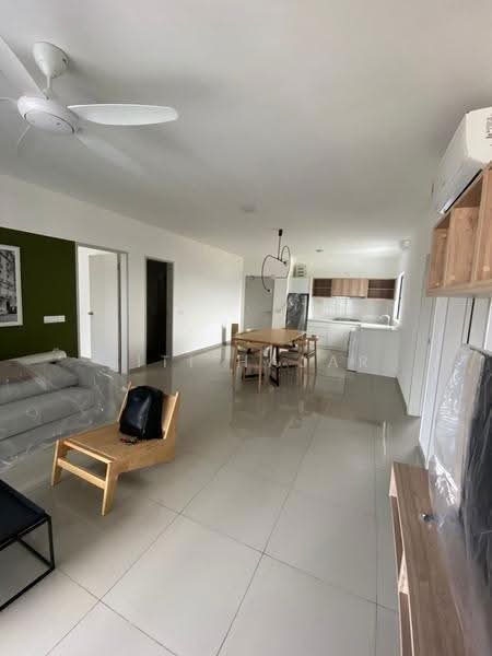 Kediaman Servis untuk Disewa di Huni @ Eco Ardence - Siti Hajar - Living Room - PropertyGuru.com.my