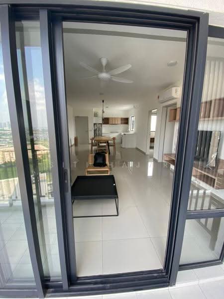 Kediaman Servis untuk Disewa di Huni @ Eco Ardence - Siti Hajar - Living Room - PropertyGuru.com.my