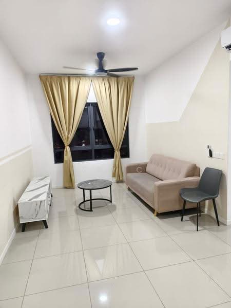 Kediaman Servis untuk Disewa di Savvy @ Riana Dutamas - Roy C - Living Room - PropertyGuru.com.my