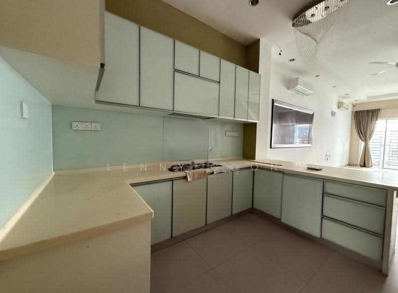 Rumah Teres 3-Tingkat untuk Dijual di Tanjung Bungah (Penang) - Lenny Goon - Kitchen - PropertyGuru.com.my