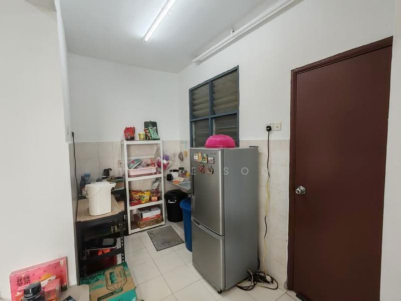 Apartment for Sale at Villa Krystal @ Bandar Selesa Jaya - Vince Soo - Kitchen - PropertyGuru.com.my