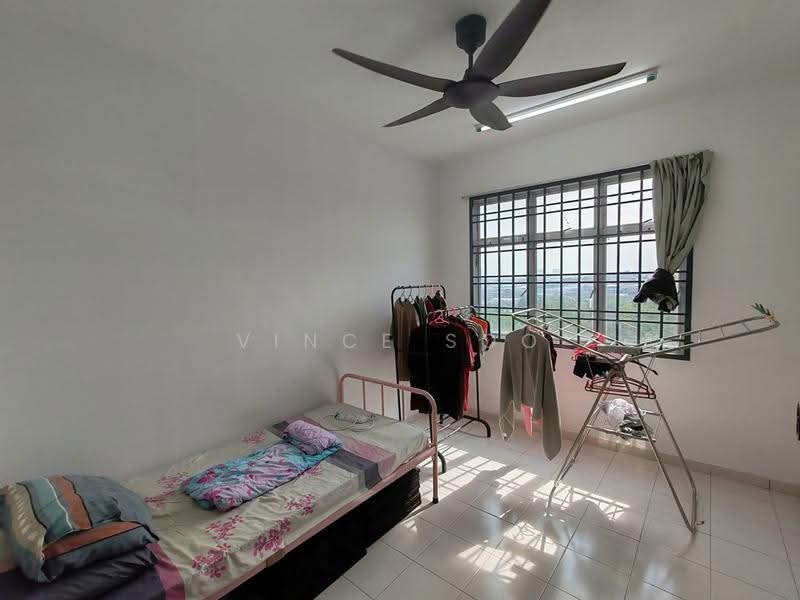 Apartment for Sale at Villa Krystal @ Bandar Selesa Jaya - Vince Soo - Bedroom - PropertyGuru.com.my