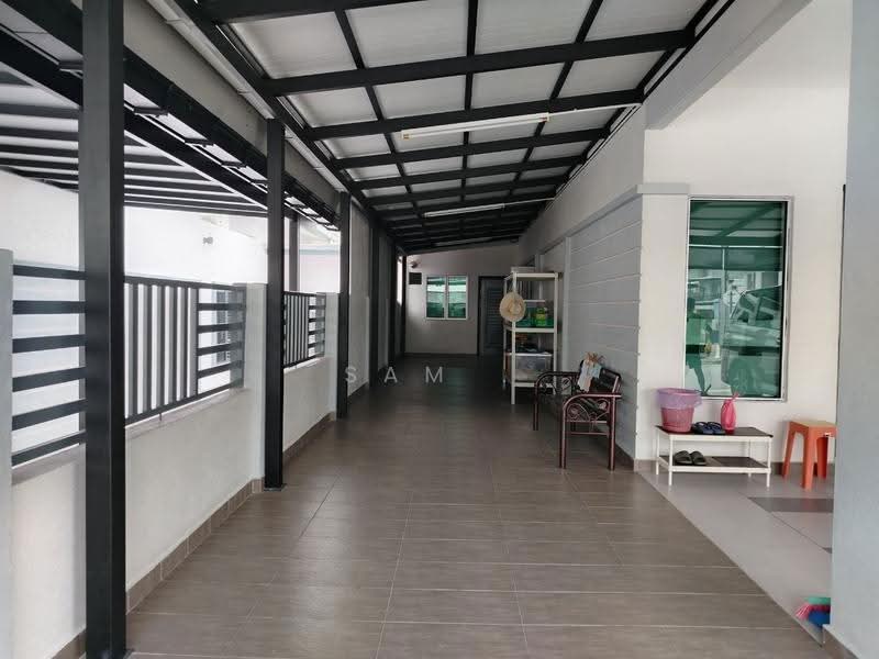 Rumah Berkembar untuk Dijual di Panorama Lapangan Saujana (Green Park) (Ipoh) - Sam . - Corridor - PropertyGuru.com.my