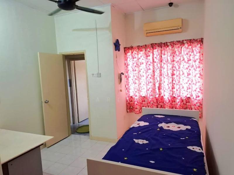 Rumah Teres 2-Tingkat untuk Disewa di Bandar Bukit Puchong (Puchong) - Carlos Ng - Bedroom - PropertyGuru.com.my
