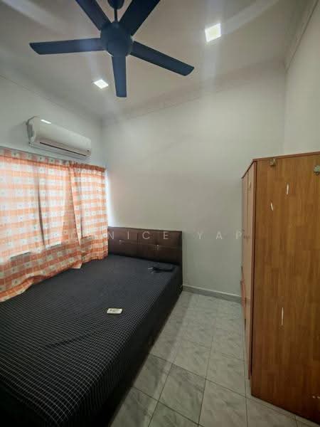 Townhouse for Sale in Taman Lembah Maju (Pandan Indah) - Janice Yap - Bedroom - PropertyGuru.com.my
