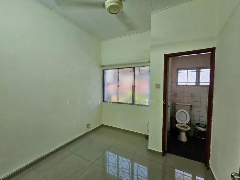 2-storey Terraced House for Rent in Usj 13 (Subang Jaya) - Kevin Look - Interior - PropertyGuru.com.my