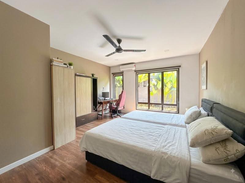 Bungalow House untuk Dijual di Seksyen 6 (Petaling Jaya) - Aisyah Abdul Manap - Bedroom - PropertyGuru.com.my
