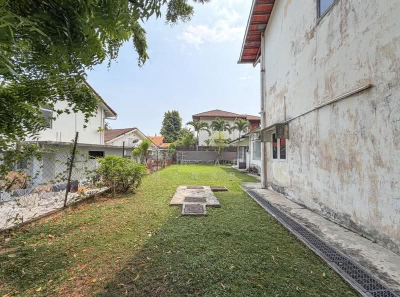 Bungalow House untuk Dijual di Seksyen 6 (Petaling Jaya) - Aisyah Abdul Manap - Exterior - PropertyGuru.com.my