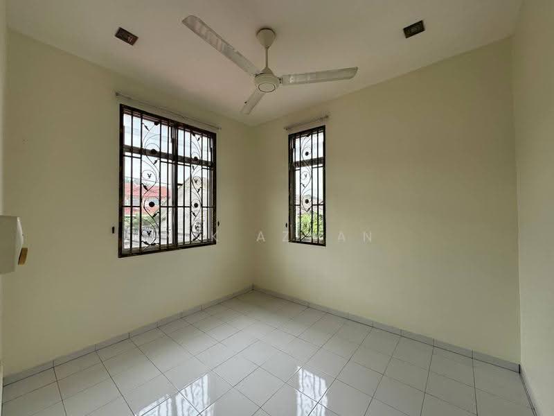 Rumah Teres 2-Tingkat untuk Dijual di Bandar Baru Salak Tinggi (Sepang) - NIK AZWAN - Interior - PropertyGuru.com.my