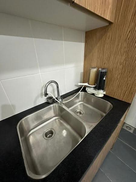 Pangsapuri untuk Dijual di Impiana - Zoey Lee - Kitchen - PropertyGuru.com.my