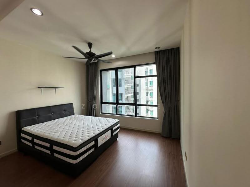 Pangsapuri untuk Dijual di Impiana - Zoey Lee - Bedroom - PropertyGuru.com.my