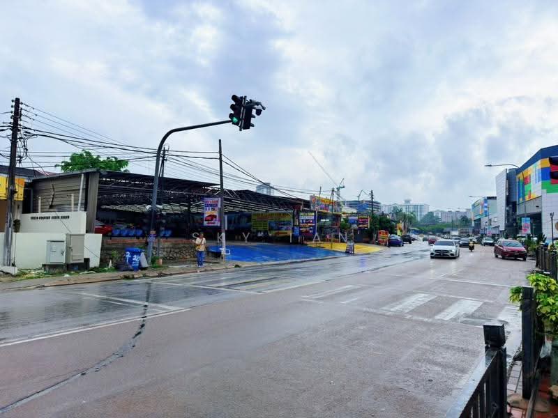 Commercial Bungalow for Sale in Taman Abad (Johor Bahru) - Sky Tan - Exterior - PropertyGuru.com.my
