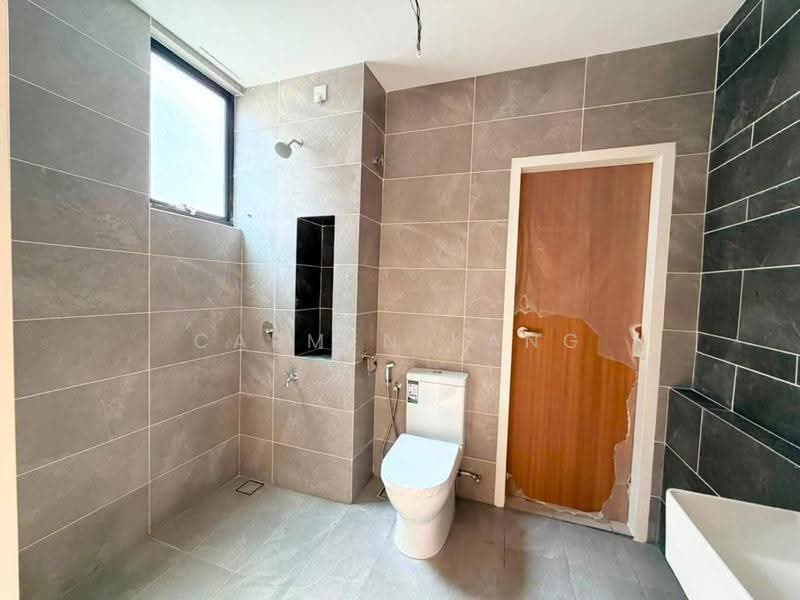 2-storey Terraced House for Sale in Senadi Hills (Iskandar Puteri (Nusajaya)) - Carmen Kang - Bathroom - PropertyGuru.com.my