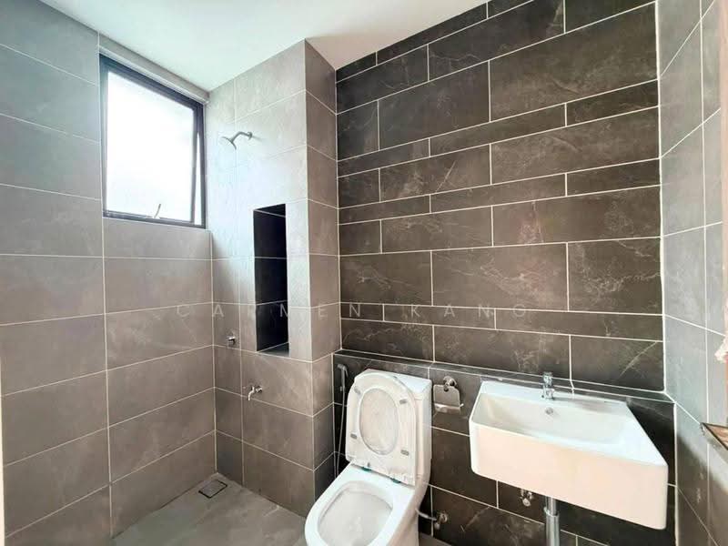 2-storey Terraced House for Sale in Senadi Hills (Iskandar Puteri (Nusajaya)) - Carmen Kang - Bathroom - PropertyGuru.com.my