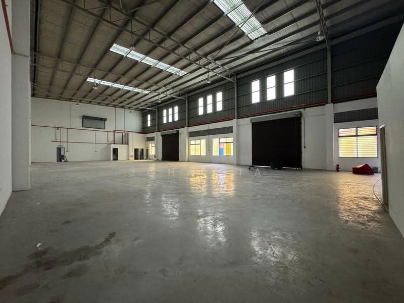 Kilang Berkembar untuk Dijual di Eco Business Park 2 Senai (Senai) - John Sia - Interior - PropertyGuru.com.my