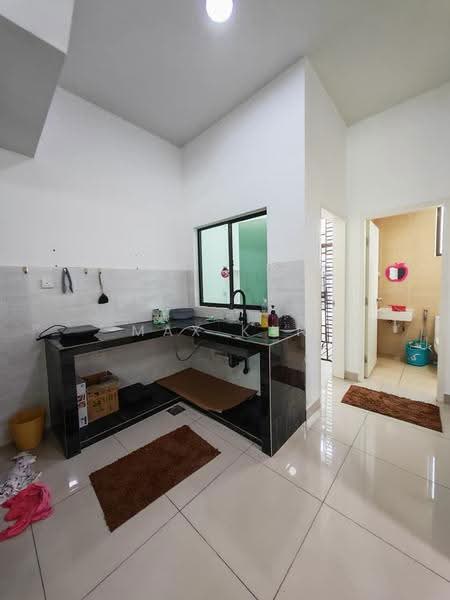 Rumah Teres 2-Tingkat untuk Dijual di Johor Bahru (Johor) - Max Kan - Kitchen - PropertyGuru.com.my