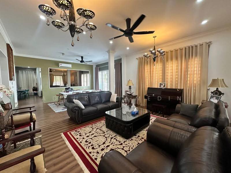 2-storey Terraced House for Sale in Denai Alam (Shah Alam) - Adzura Zamedin - Living Room - PropertyGuru.com.my