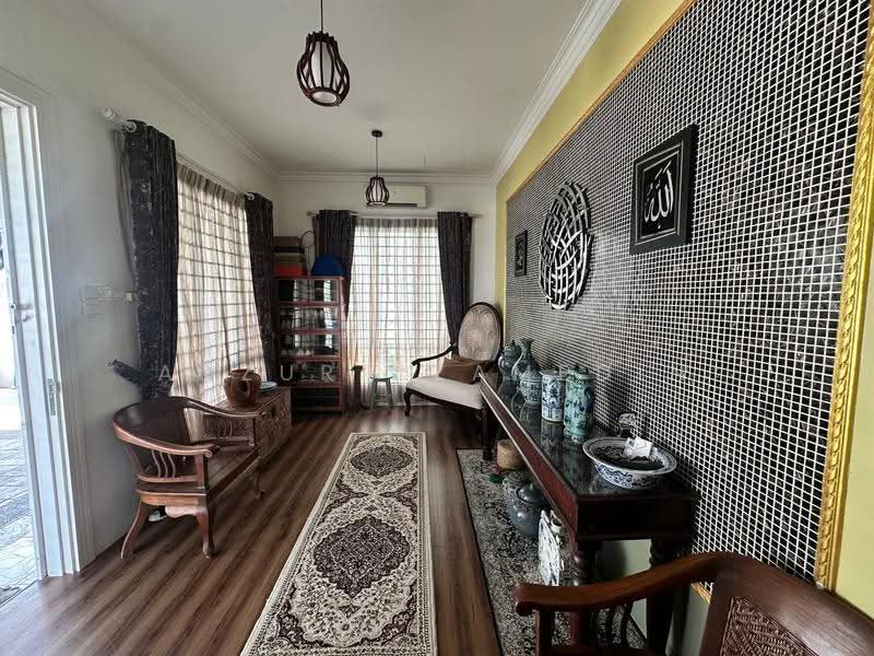 2-storey Terraced House for Sale in Denai Alam (Shah Alam) - Adzura Zamedin - Living Room - PropertyGuru.com.my