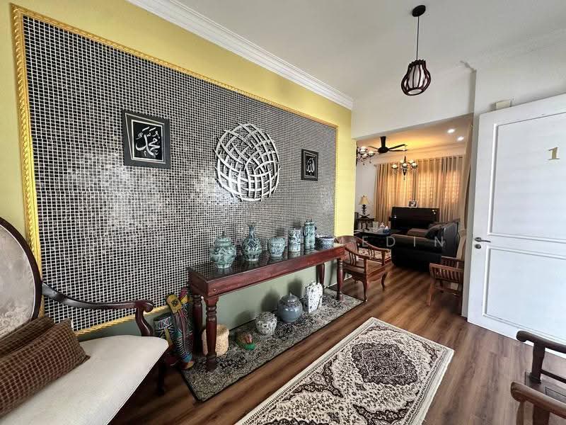 2-storey Terraced House for Sale in Denai Alam (Shah Alam) - Adzura Zamedin - Living Room - PropertyGuru.com.my