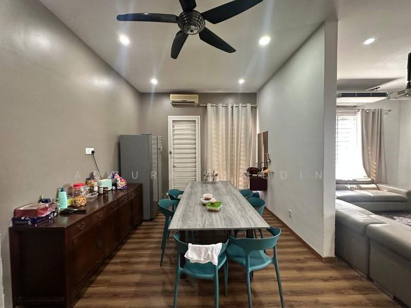 2-storey Terraced House for Sale in Denai Alam (Shah Alam) - Adzura Zamedin - Dining Room - PropertyGuru.com.my