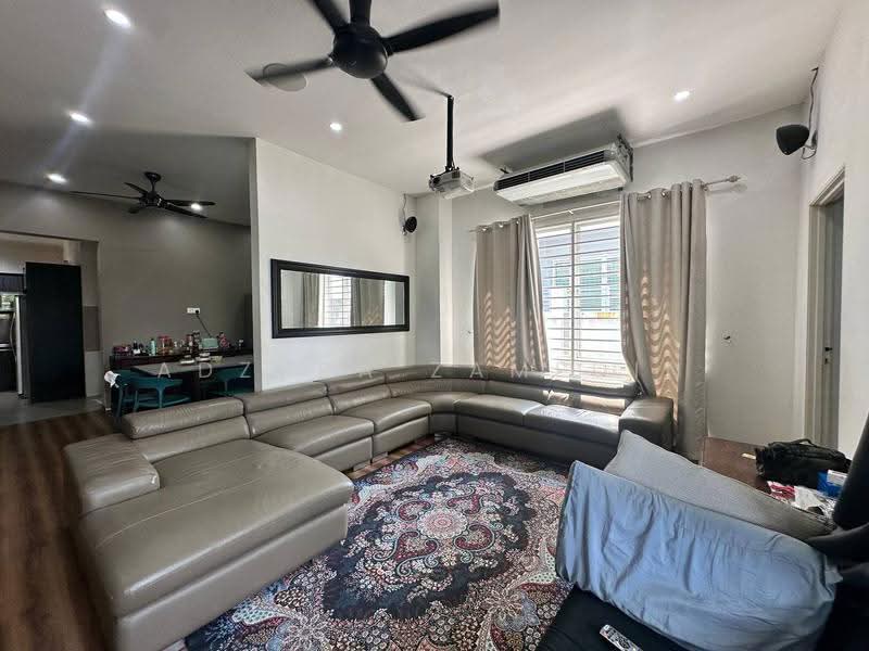 2-storey Terraced House for Sale in Denai Alam (Shah Alam) - Adzura Zamedin - Living Room - PropertyGuru.com.my