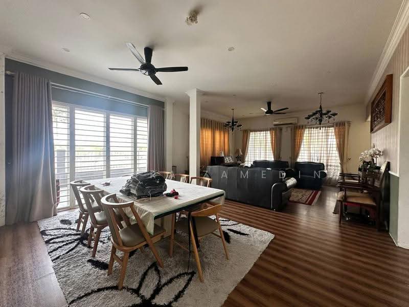 2-storey Terraced House for Sale in Denai Alam (Shah Alam) - Adzura Zamedin - Living Room - PropertyGuru.com.my