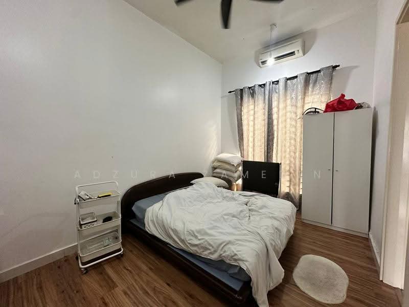 2-storey Terraced House for Sale in Denai Alam (Shah Alam) - Adzura Zamedin - Bedroom - PropertyGuru.com.my