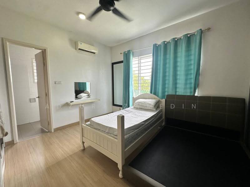 2-storey Terraced House for Sale in Denai Alam (Shah Alam) - Adzura Zamedin - Bedroom - PropertyGuru.com.my