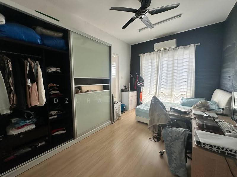 2-storey Terraced House for Sale in Denai Alam (Shah Alam) - Adzura Zamedin - Bedroom - PropertyGuru.com.my