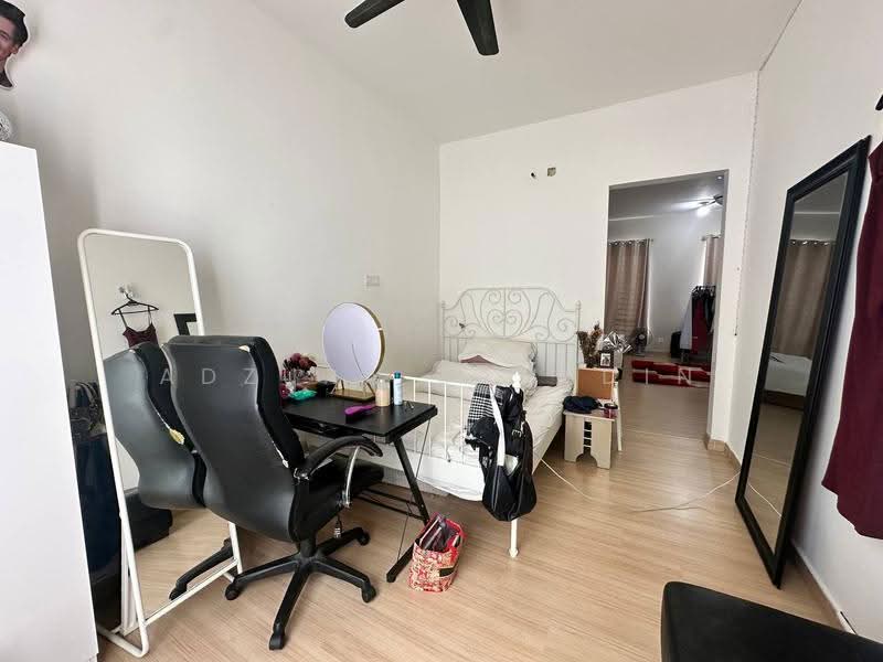2-storey Terraced House for Sale in Denai Alam (Shah Alam) - Adzura Zamedin - Bedroom - PropertyGuru.com.my
