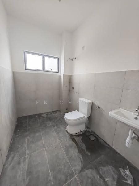 Rumah Teres 2-Tingkat untuk Dijual di Kota Warisan (Sepang) - FB Chong - Bathroom - PropertyGuru.com.my