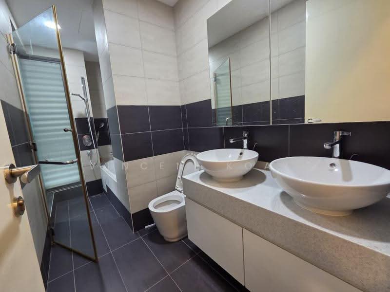 Bungalow House untuk Disewa di Gelugor (Penang) - Vincent Koay - Bathroom - PropertyGuru.com.my