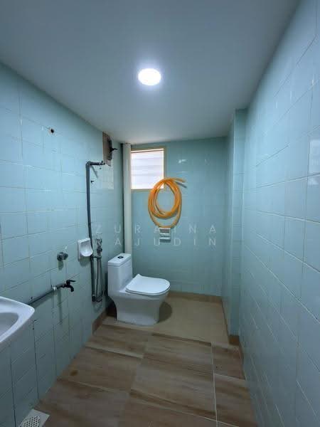 Flat for Rent at Flat Taman Bukit Angkasa - Zuraina Rajudin - Bathroom - PropertyGuru.com.my