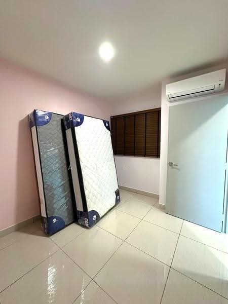 Kediaman Servis untuk Disewa di Maisson - Carlos Ng - Bedroom - PropertyGuru.com.my