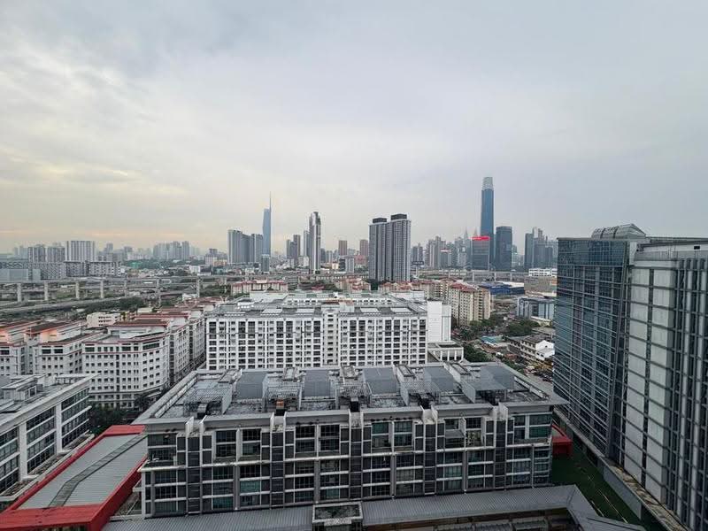 Kediaman Servis untuk Dijual di V Residence 2 @ Sunway Velocity - Joyce Choong - Exterior - PropertyGuru.com.my
