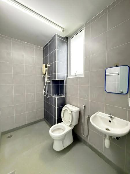 Condominium for Rent at Spectrum Residence (Alam Permai) - Quinn Loh - Bathroom - PropertyGuru.com.my