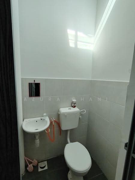2-storey Terraced House for Sale in Tasek Gelugor (Penang) - Azura Ghani - Bathroom - PropertyGuru.com.my