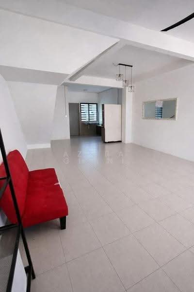 2-storey Terraced House for Sale in Tasek Gelugor (Penang) - Azura Ghani - Living Room - PropertyGuru.com.my