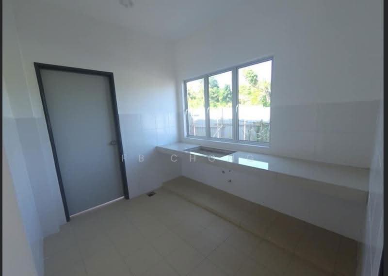 Rumah Teres 2-Tingkat untuk Dijual di Dengkil (Selangor) - FB Chong - Kitchen - PropertyGuru.com.my