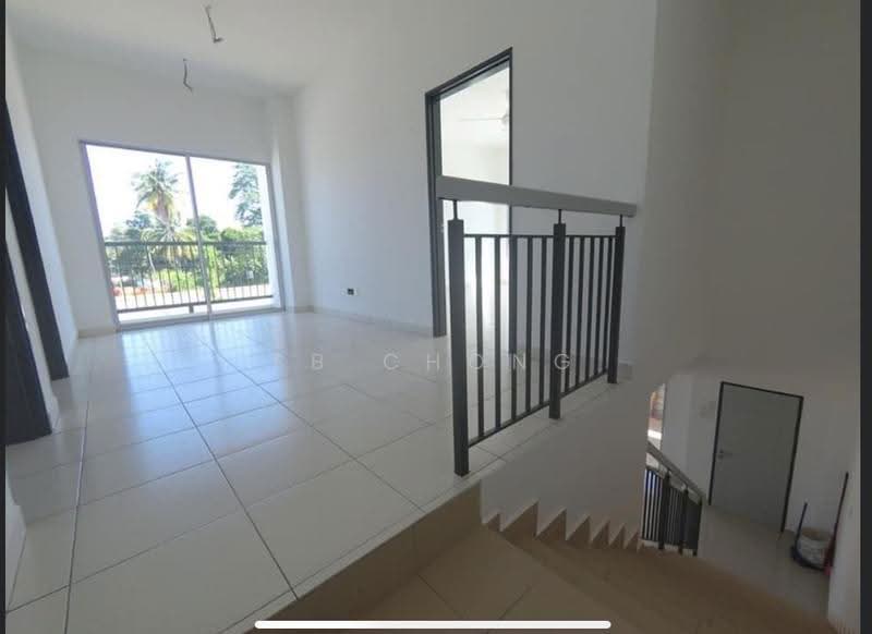 Rumah Teres 2-Tingkat untuk Dijual di Dengkil (Selangor) - FB Chong - Living Room - PropertyGuru.com.my